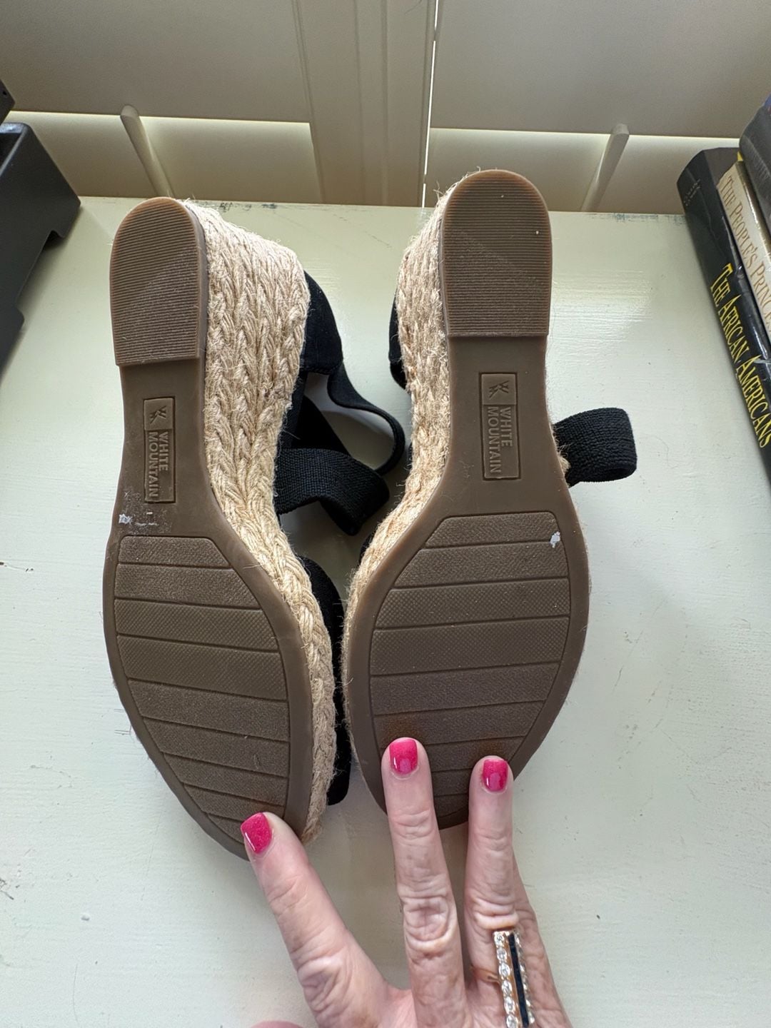 White Mountain Black Canvas Espadrille Wedge Sandals, Sz 8M 9