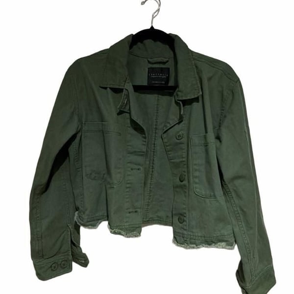 Sanctuary Olive Green Cropped Utility Denim Jacket with Frayed Hem