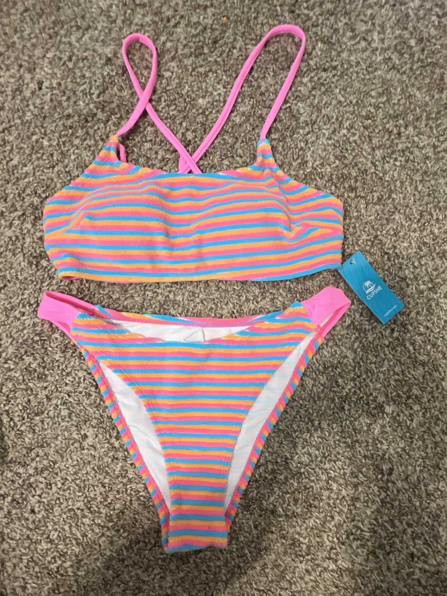 CUPSHE Multicolored Striped Scoop Neck Bikini Set 1