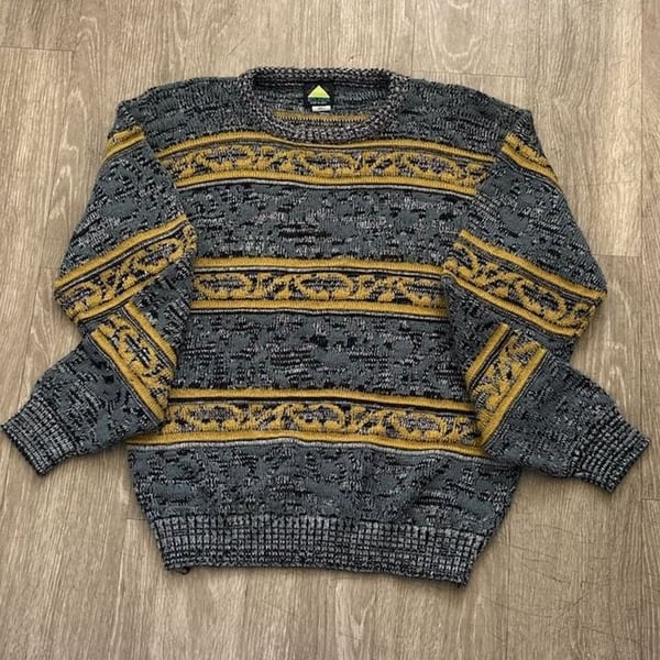 Vintage Out Of Bounds Geometric Pattern Knit Sweater Size Small Made in USA