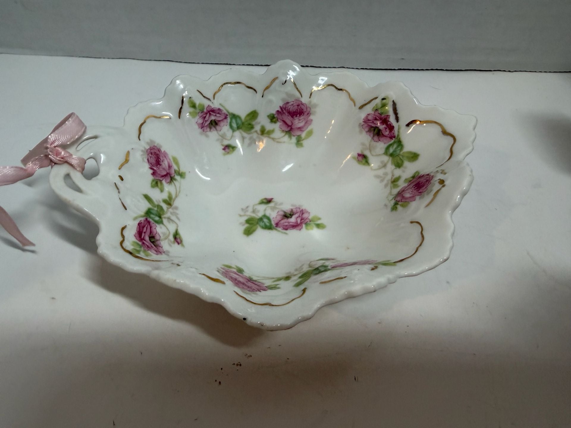 MZ Austria Antique Porcelain Scalloped Pink Rose Handle Candy Dish 2