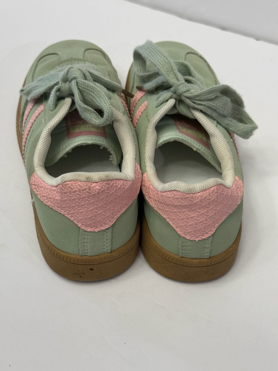Women's Suede Casual Sneakers in Sage/Pink 5