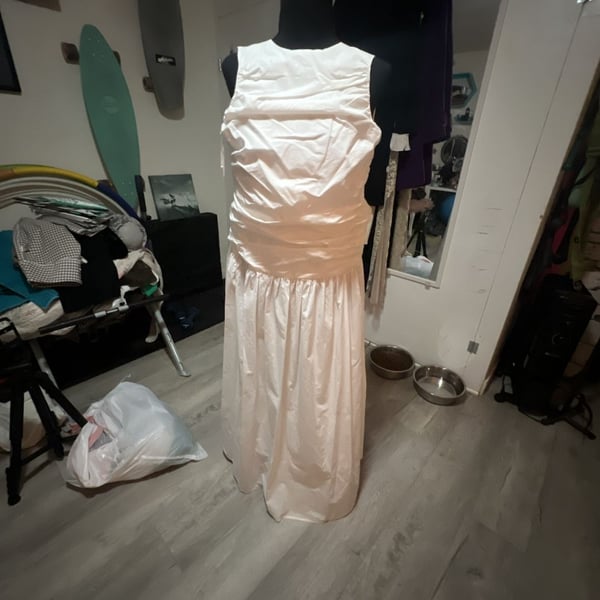 4th & Reckless Ruched Poplin Sleeveless Drop Waist Maxi Dress in White