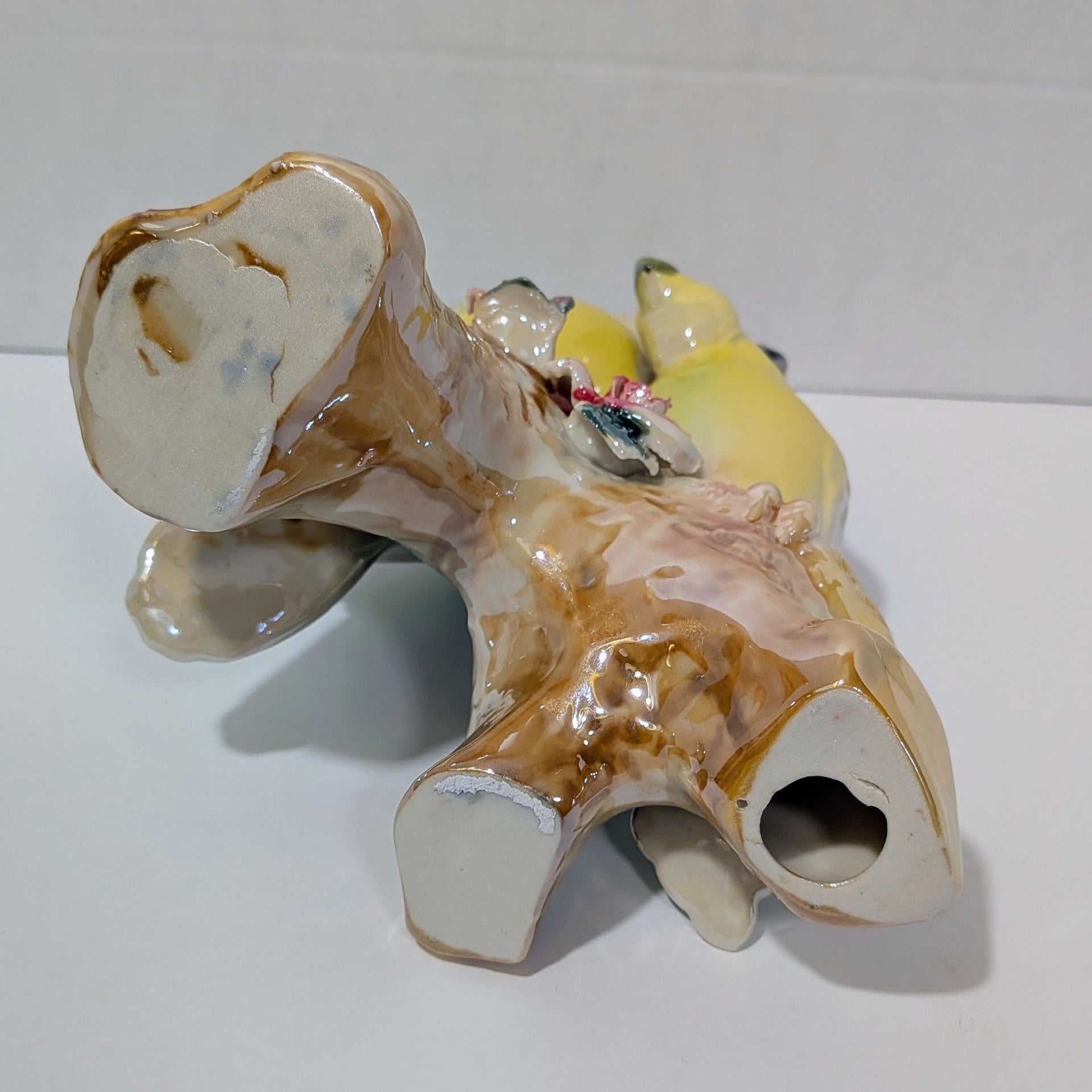 Vintage Porcelain Luster Glaze Cockatoo Parrots on Branch Figurine Red Roses 7