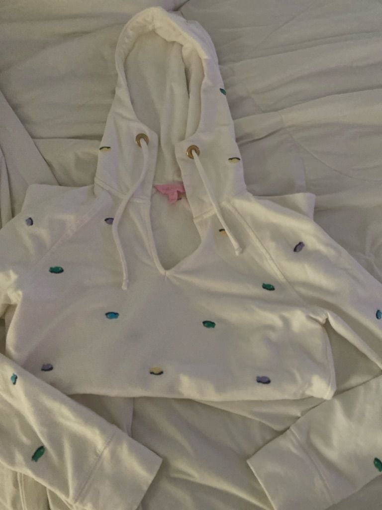 Lilly Pulitzer White Embroidered Fish Hoodie Sweatshirt 1