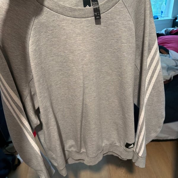 Adidas 3-Stripes Gray Crewneck Sweatshirt Size L
