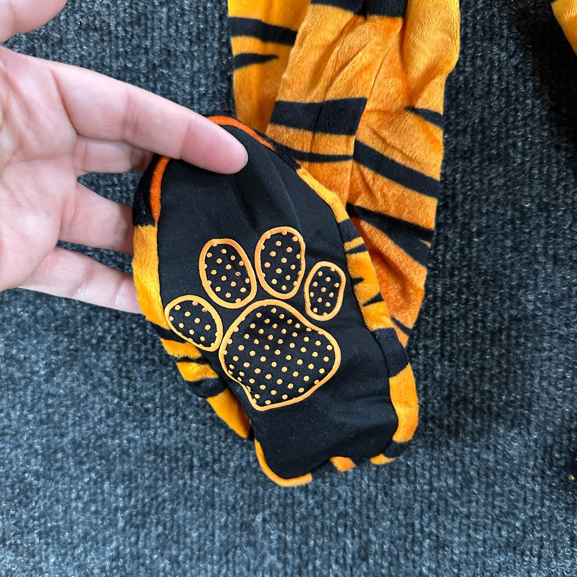Spirit Halloween Lil Tiger Infant Costume Size 12-18 Months 7