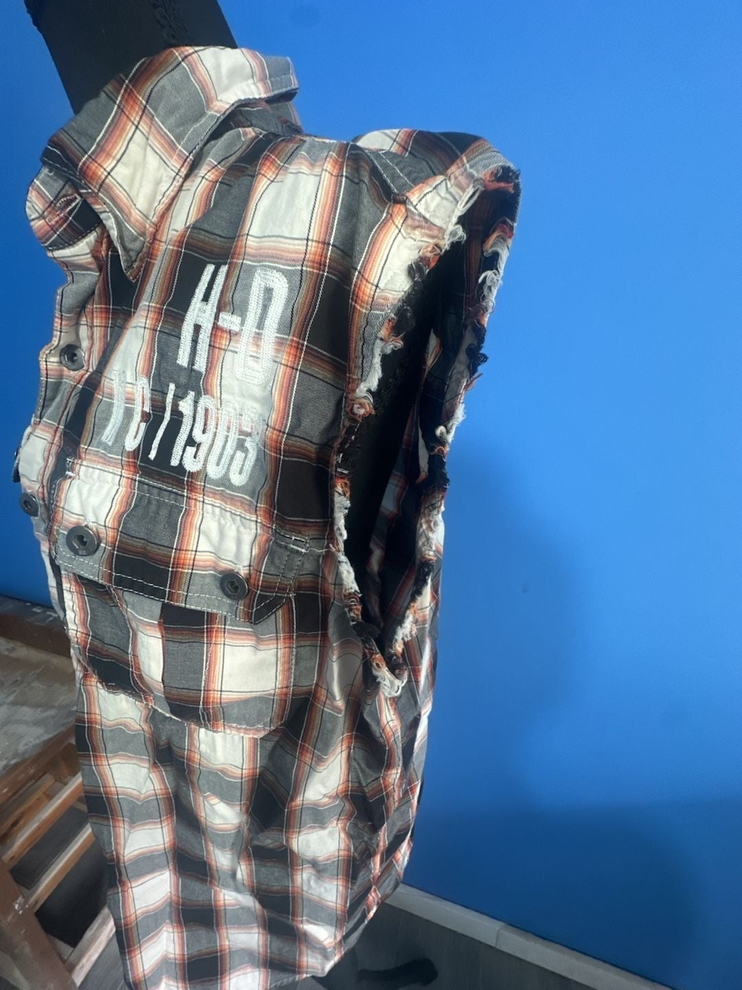 Harley-Davidson Sleeveless Plaid Button-Up Cutoff Shirt Vest Grey Black White 6