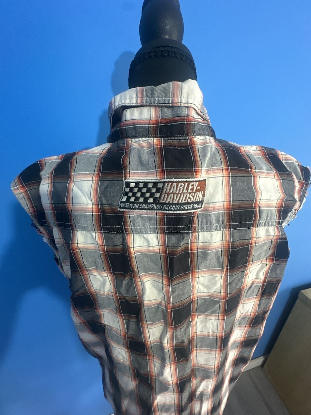 Harley-Davidson Sleeveless Plaid Button-Up Cutoff Shirt Vest Grey Black White 8