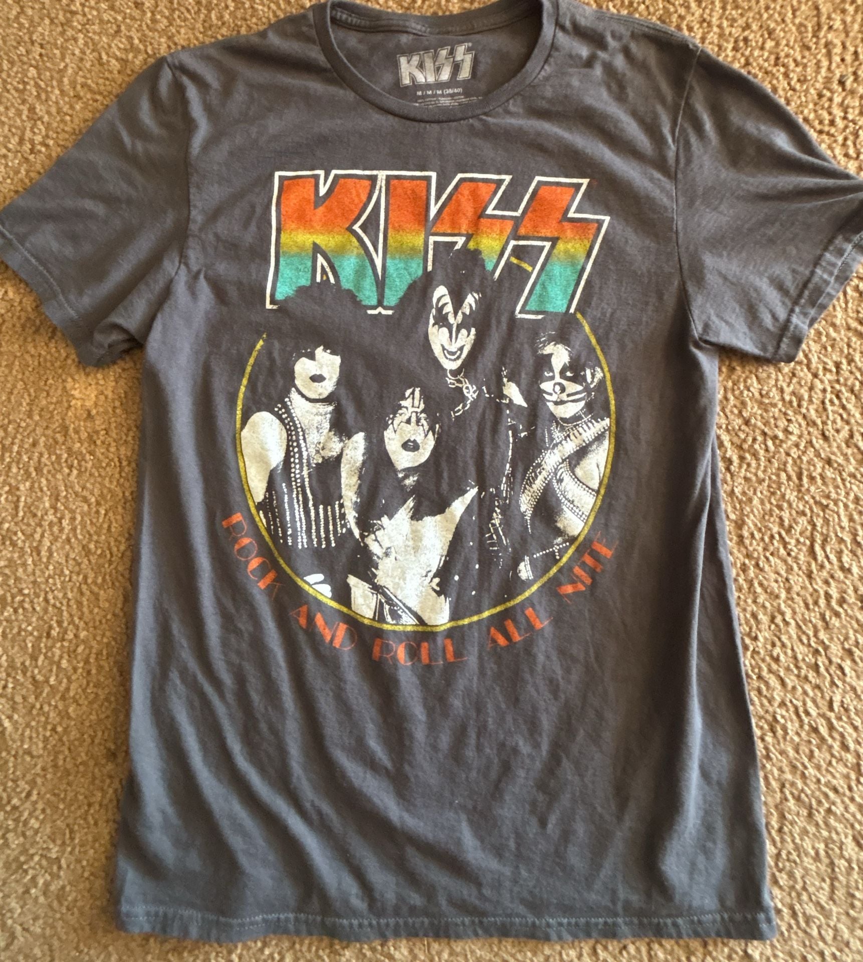 KISS Rock And Roll All Nite T-Shirt Gray Short Sleeve Crew Neck Size M (38/40) 2