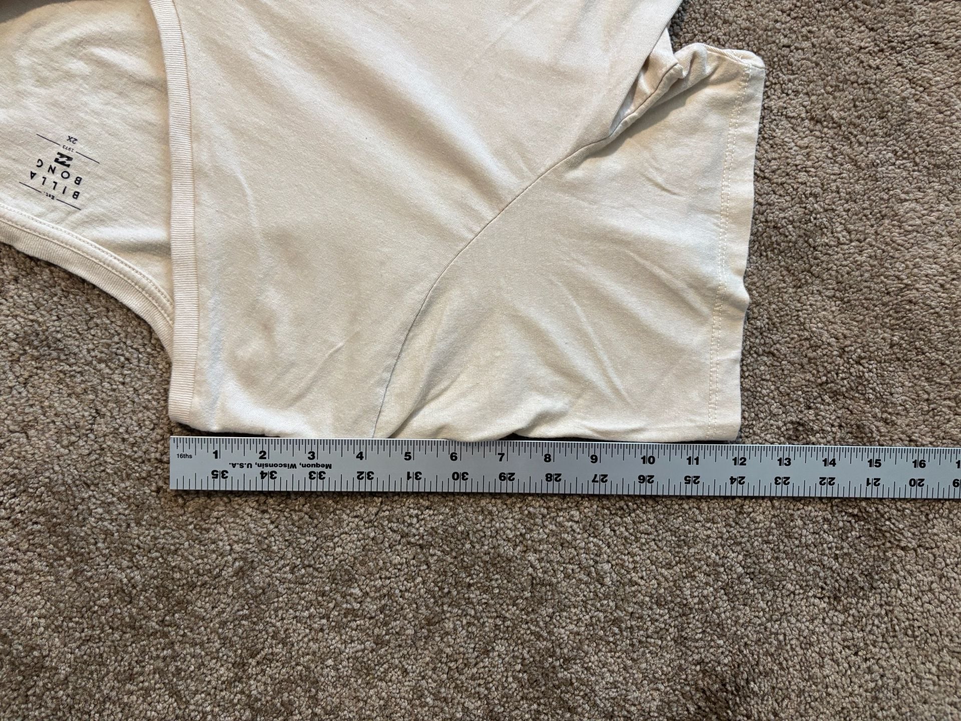 Billabong Under The Sun T-Shirt Womens 2X Cream V-Neck Graphic Wave Tee 7