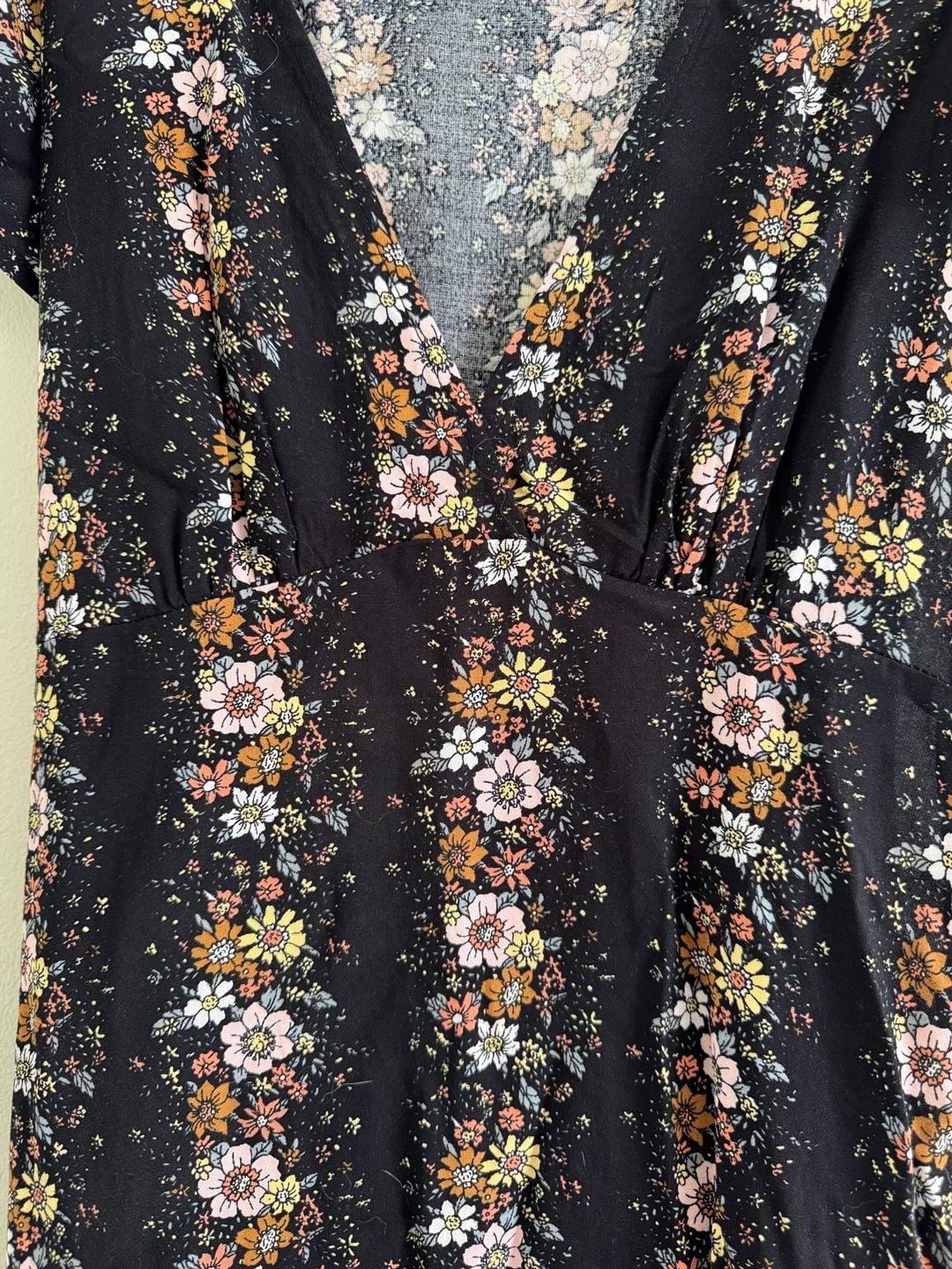Forever 21 Black Floral Print Short Sleeve Midi Dress Size S 4