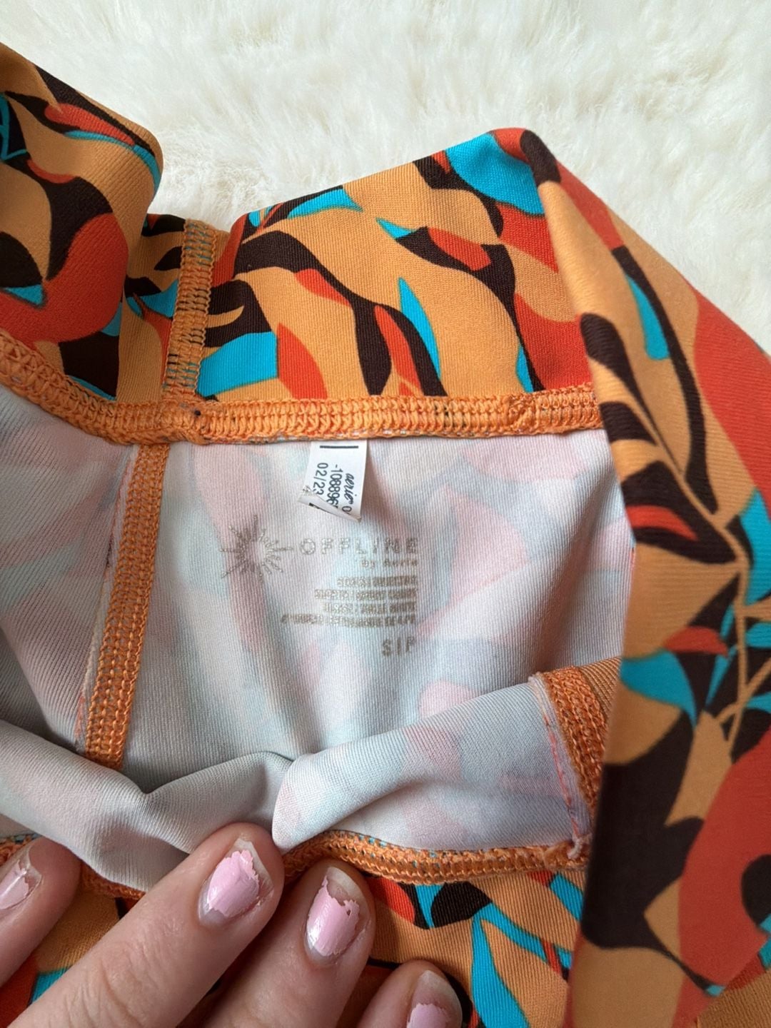 Offline by Aerie Shorts Workout Bike Womens Size S Orange Camo Pockets 22X15 3