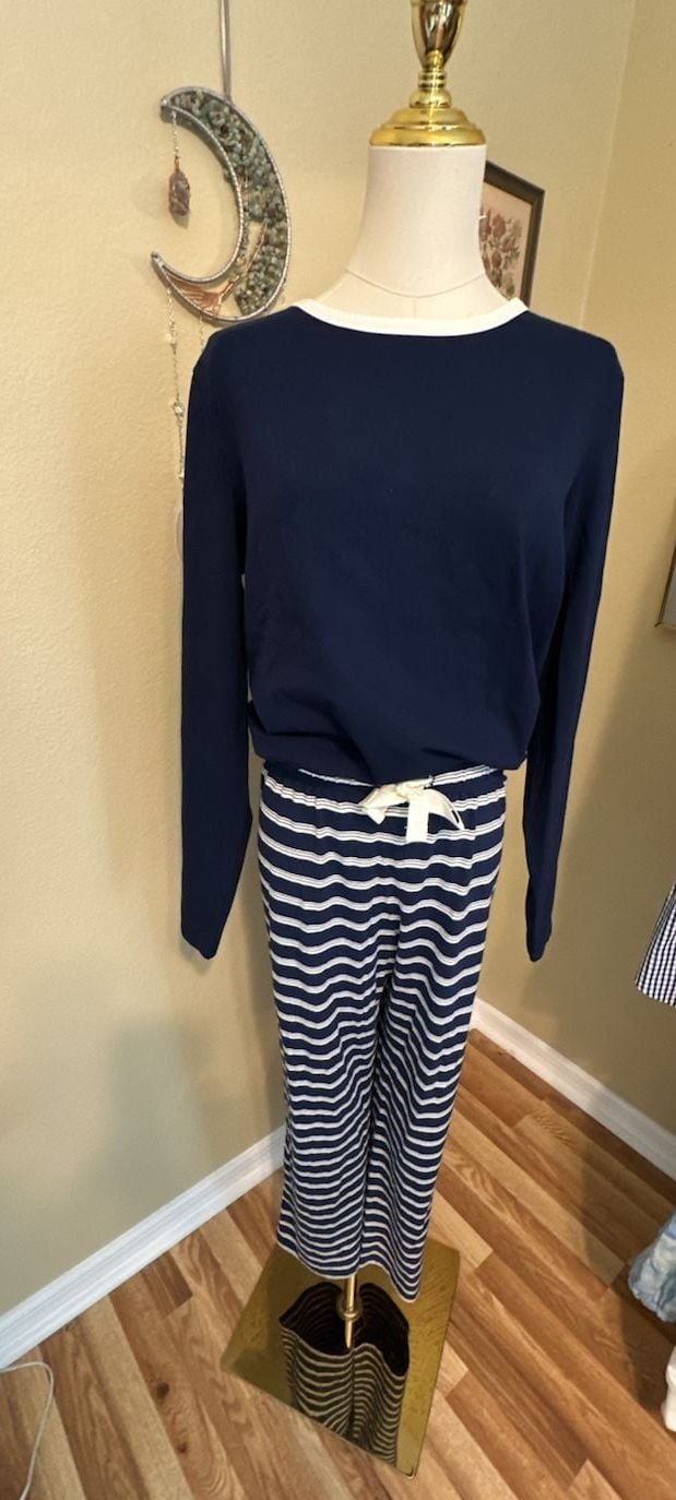 Lands' End Navy Blue Top Blue & White Striped Pants Pajama Set M 2