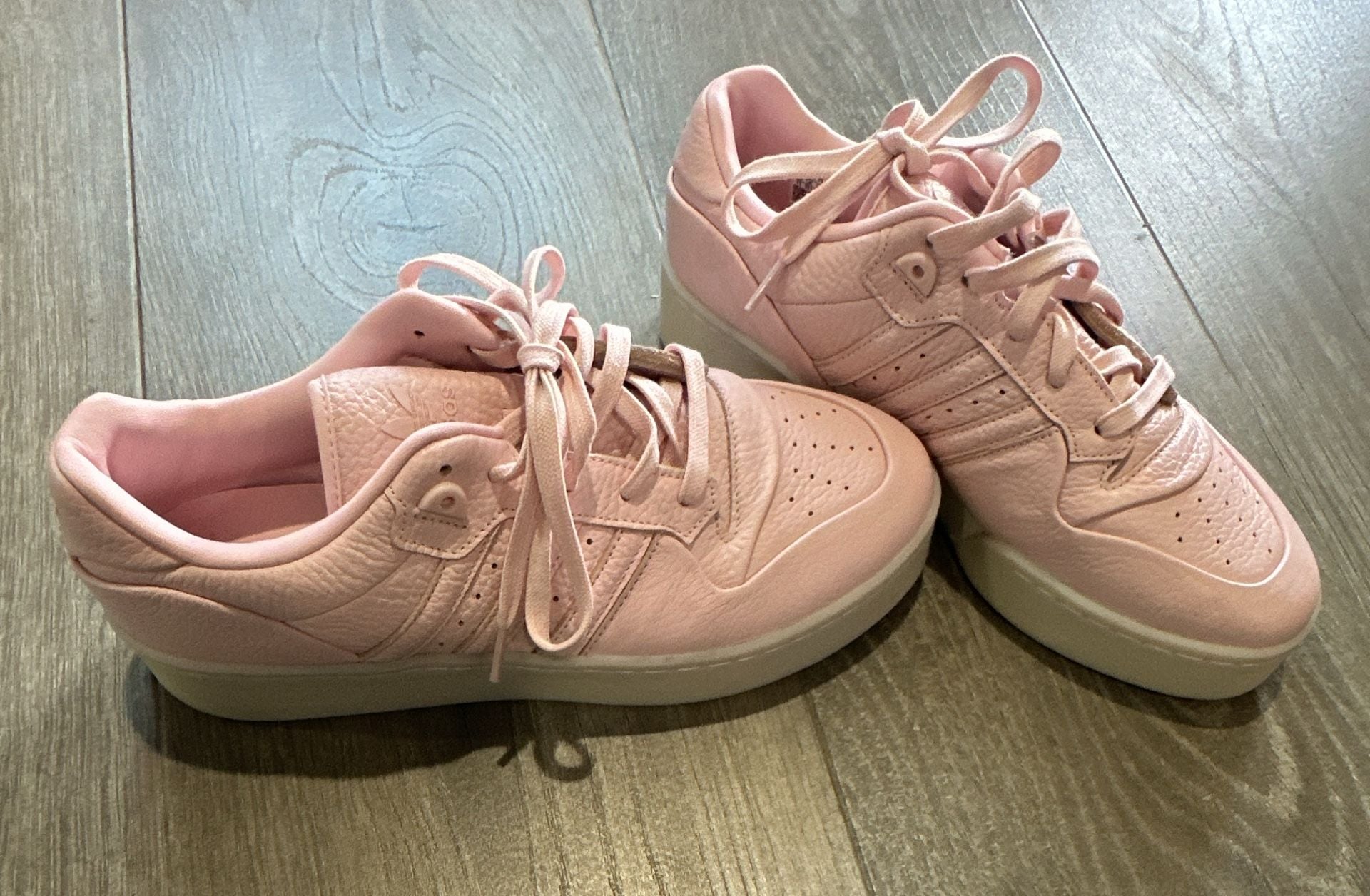 Adidas Originals Rivalry Lux Low Pink Unisex Leather Sneaker 3