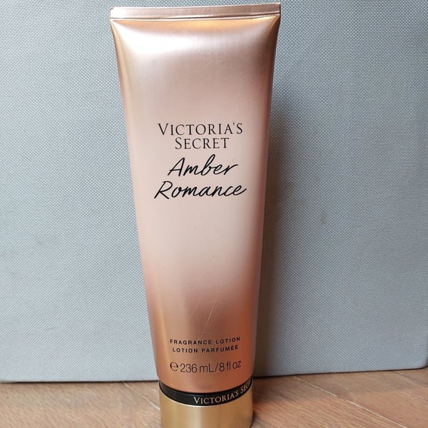 Victoria's Secret Amber Romance Fragrance Lotion 8 oz