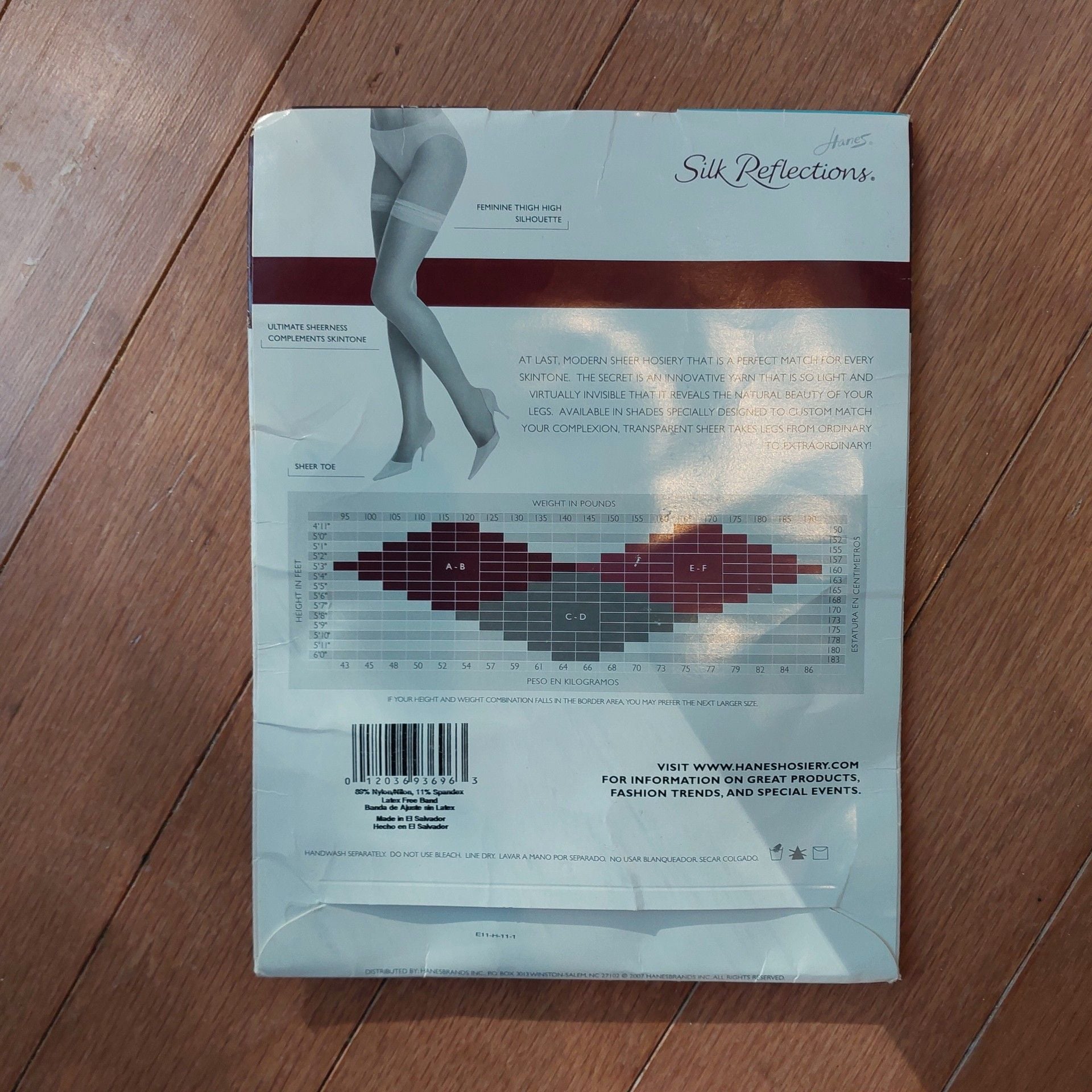 Hanes Silk Reflections Transparent Sheer Thigh Highs Sandalfoot Size CD Medium 3