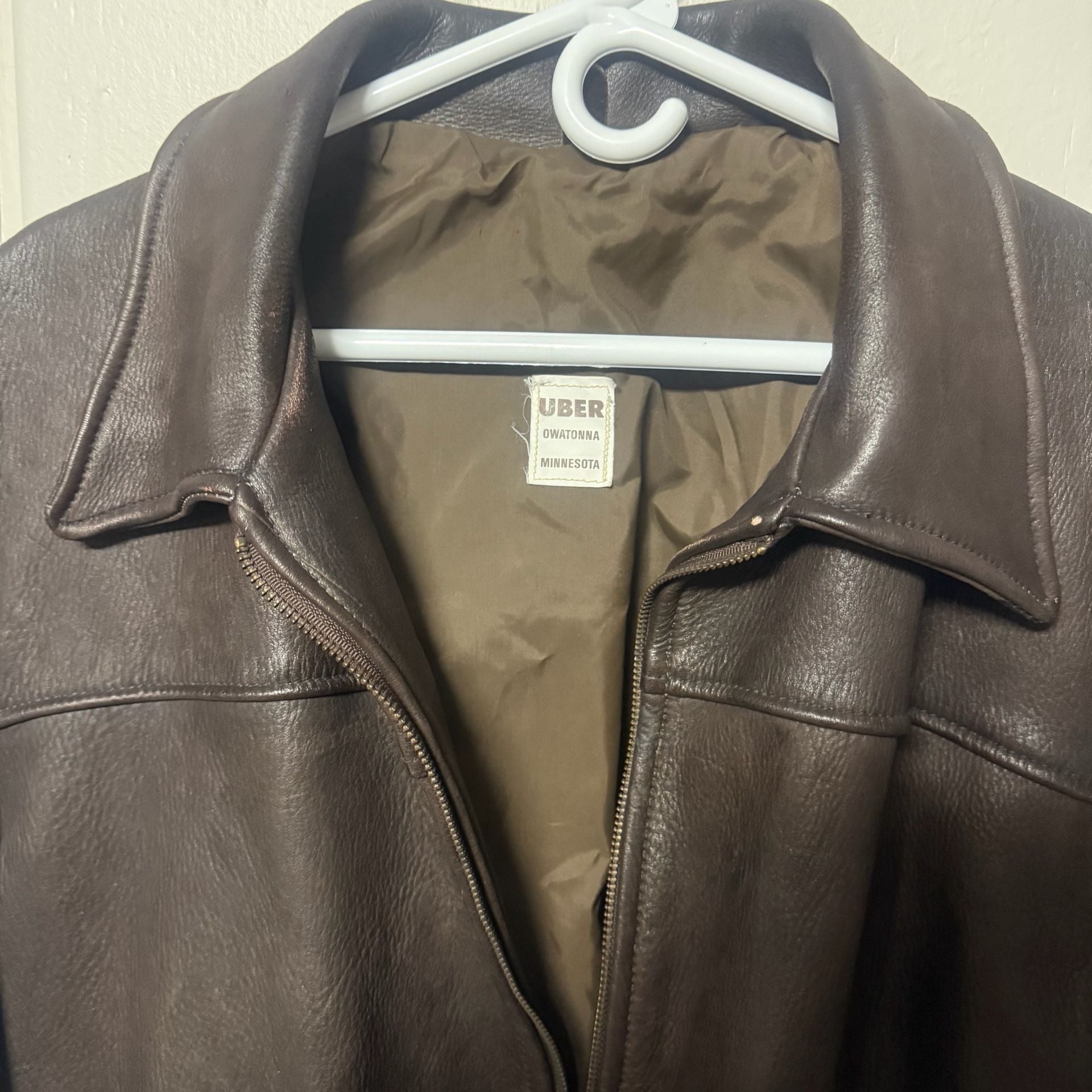 UBER Owatonna Minnesota Vintage Brown Leather Bomber Jacket 3