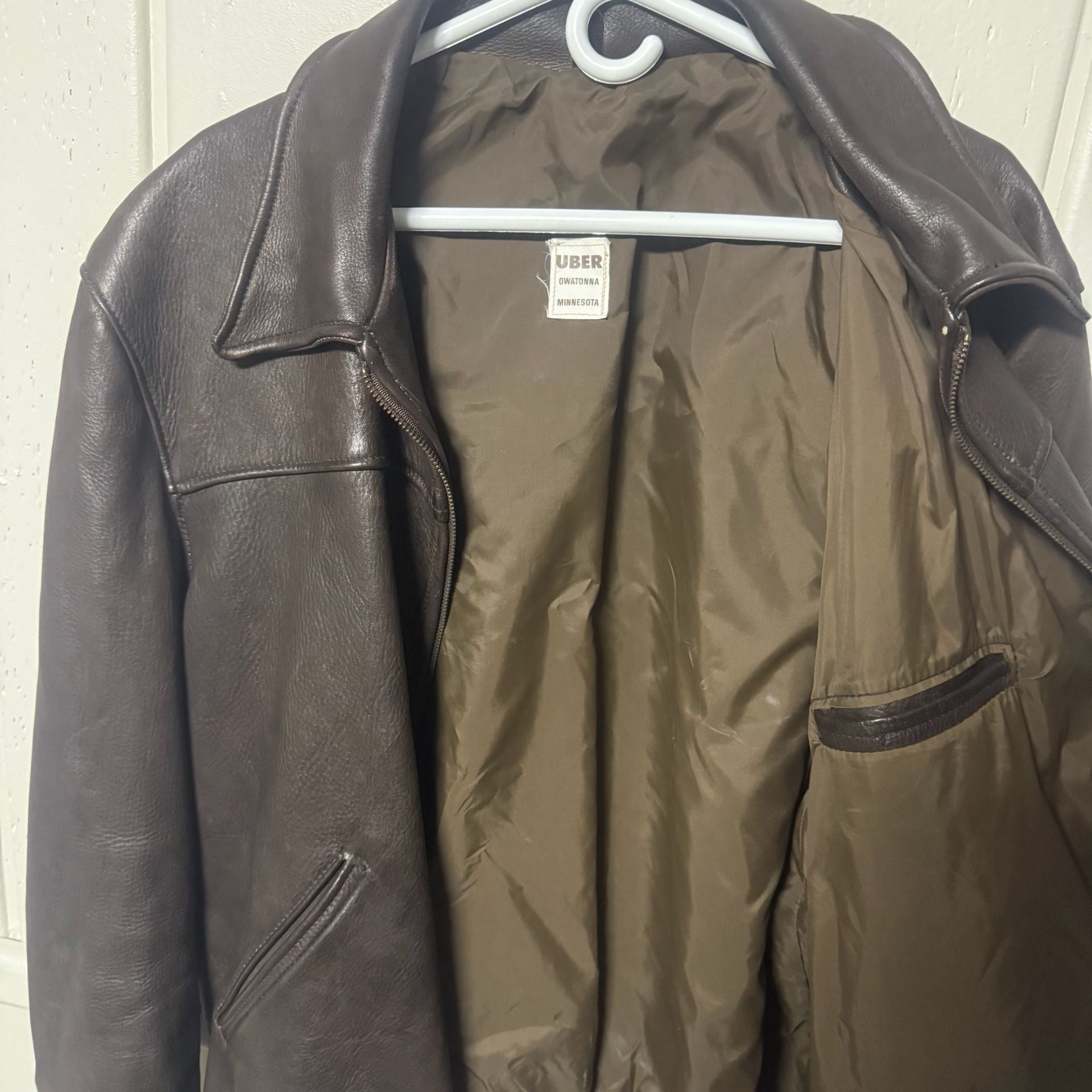 UBER Owatonna Minnesota Vintage Brown Leather Bomber Jacket 4