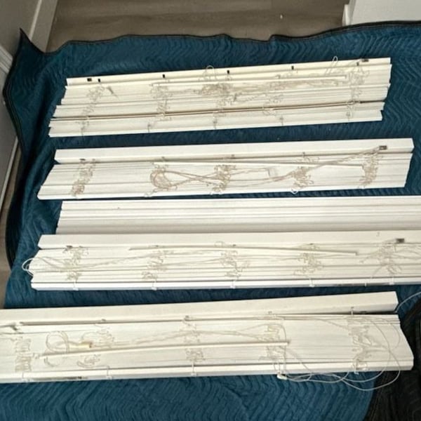 White Cordless Faux Wood Window Blinds Lot