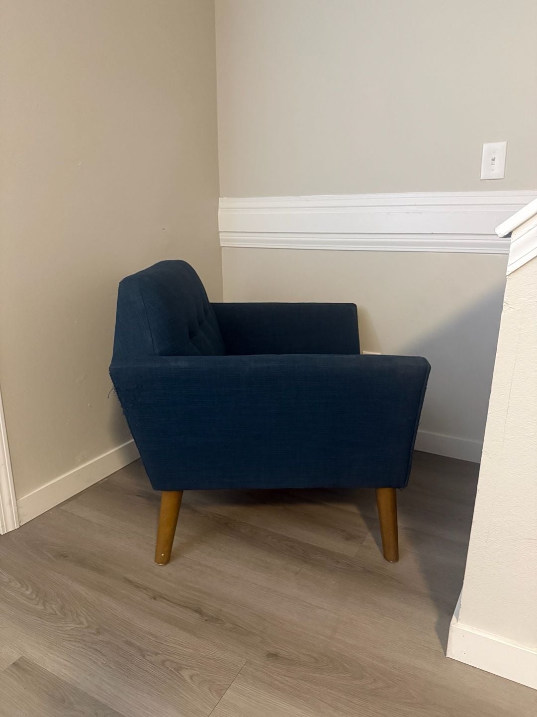 INK+IVY Newport Mid-Century Modern Blue Accent Chair 4