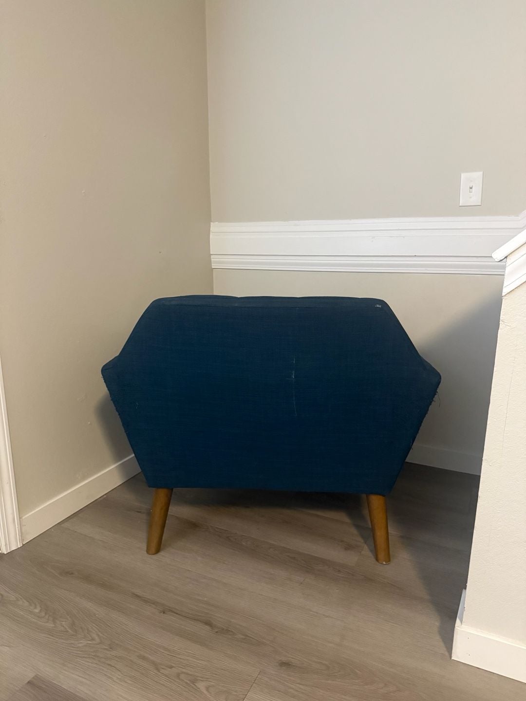 INK+IVY Newport Mid-Century Modern Blue Accent Chair 5