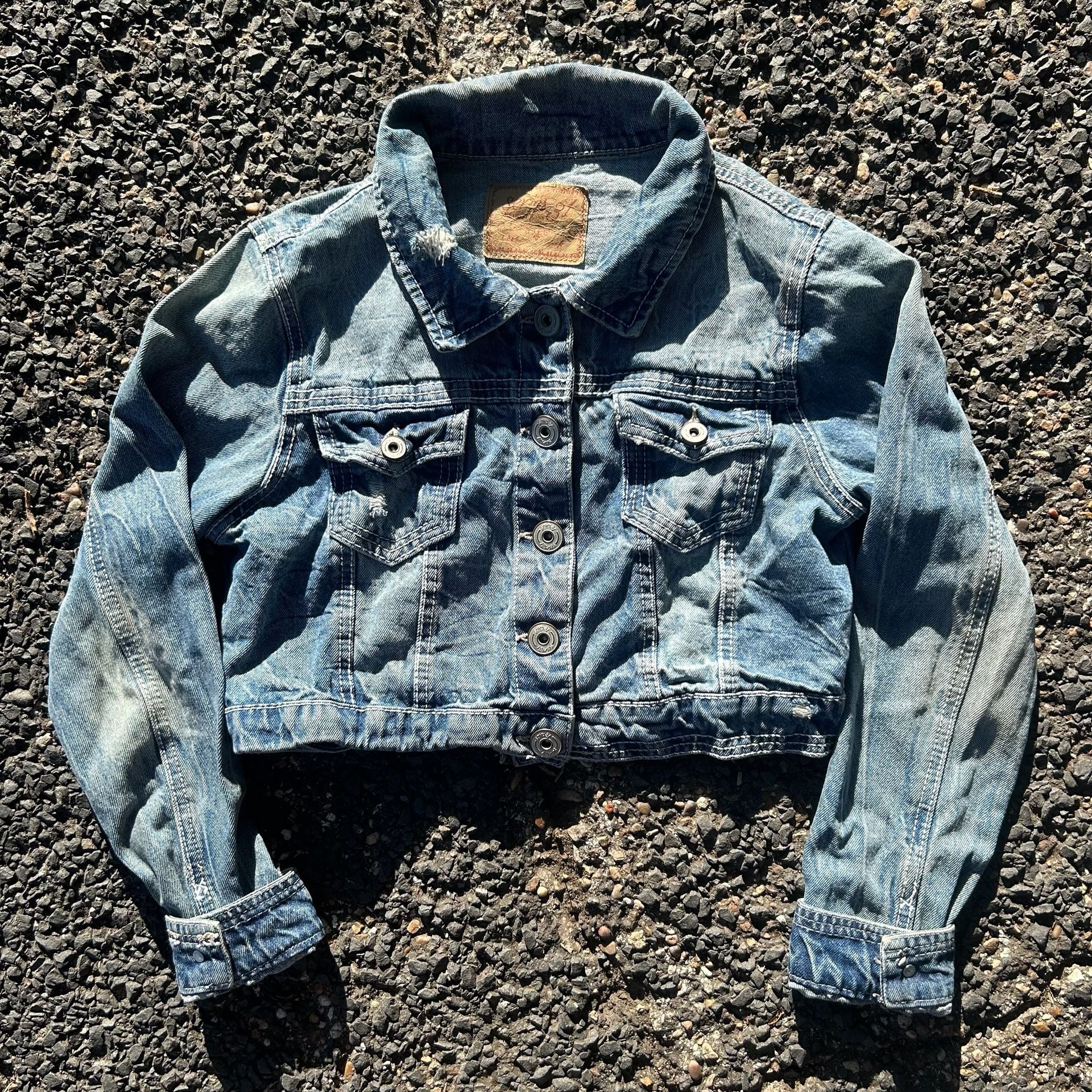 Series 31 Amethyst Jeans Distressed Cropped Denim Jacket 2
