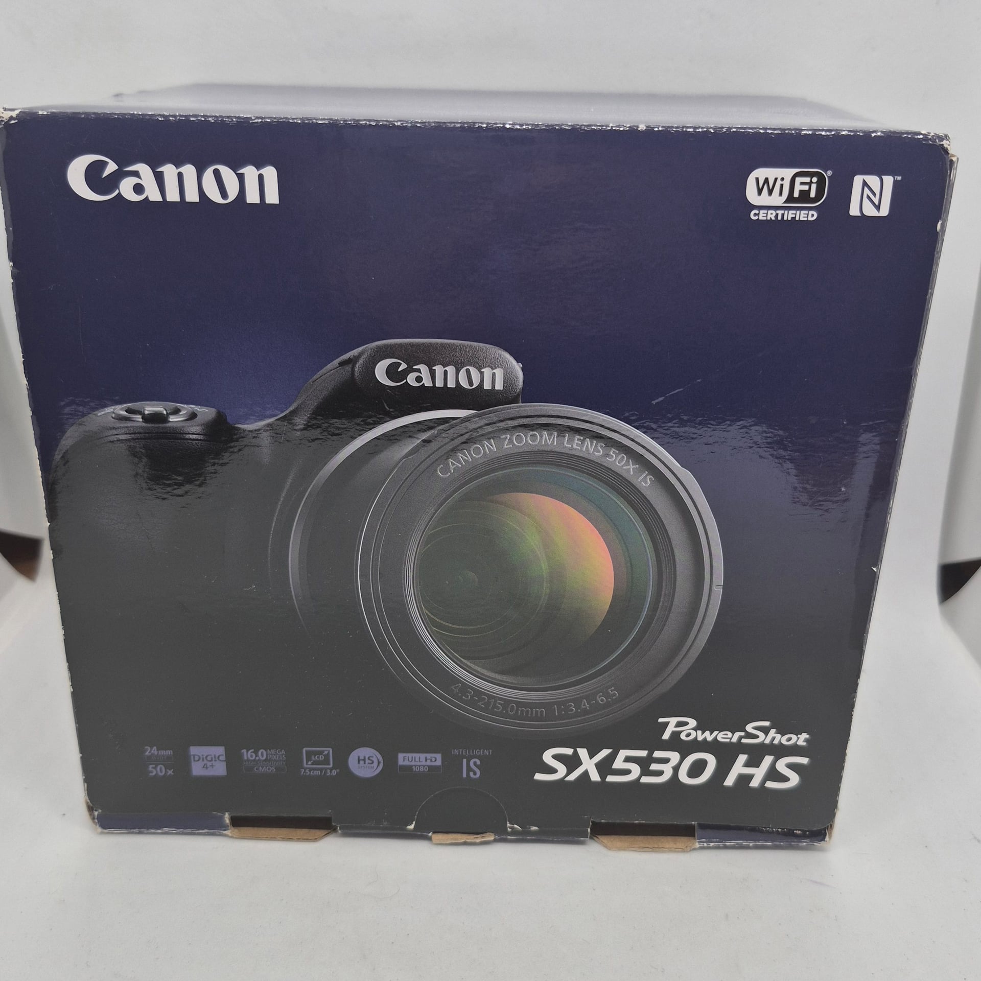 Canon PowerShot SX530 HS Digital Camera with Case 12