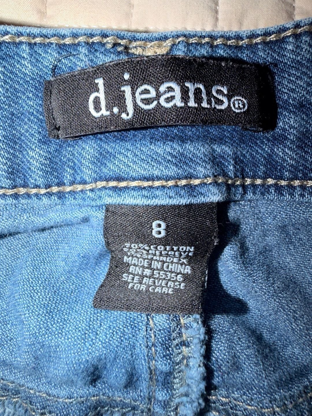 d.jeans Women's Distressed Mid-Rise Stretch Denim Jeans Size 8 5