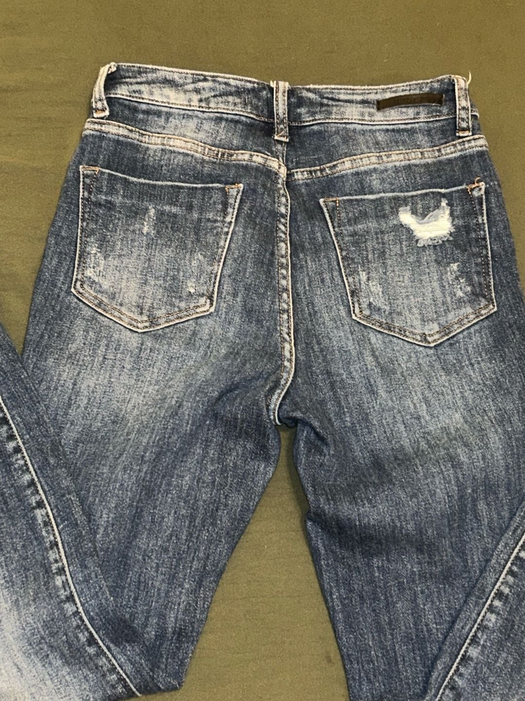 Risen High Waist Distressed Skinny Jeans 5