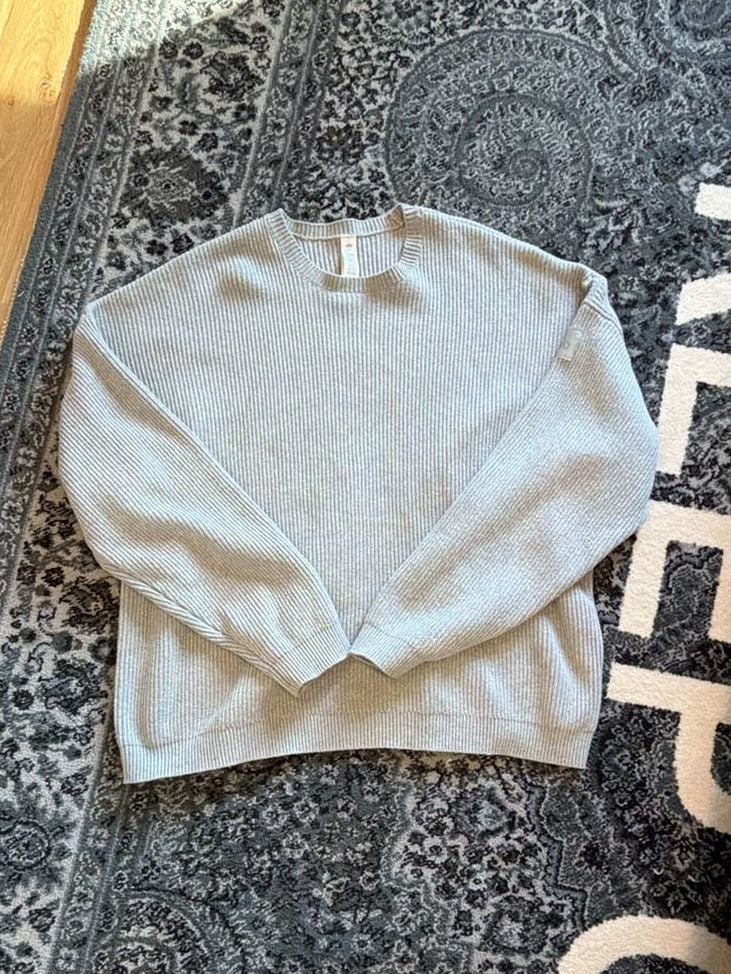 Alo Yoga Ribbed Long Sleeve Cropped Pullover Sweater Light Gray Size L 2