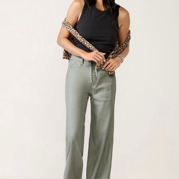 Evereve Sage Green Drawstring Wide Leg Pants Size M
