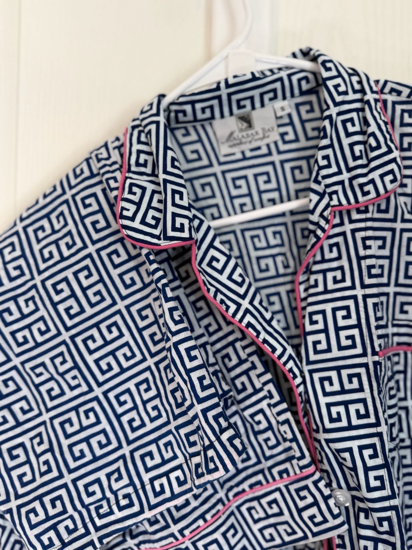 Malabar Bay Blue and White Greek Key Print Pajama Top and Bottoms Size S 2