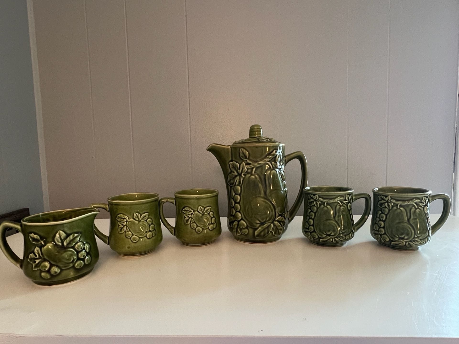 Vintage Japanese Green Ceramic Tea Set with Fruit and Vegetable Motif, 6-Piece 1