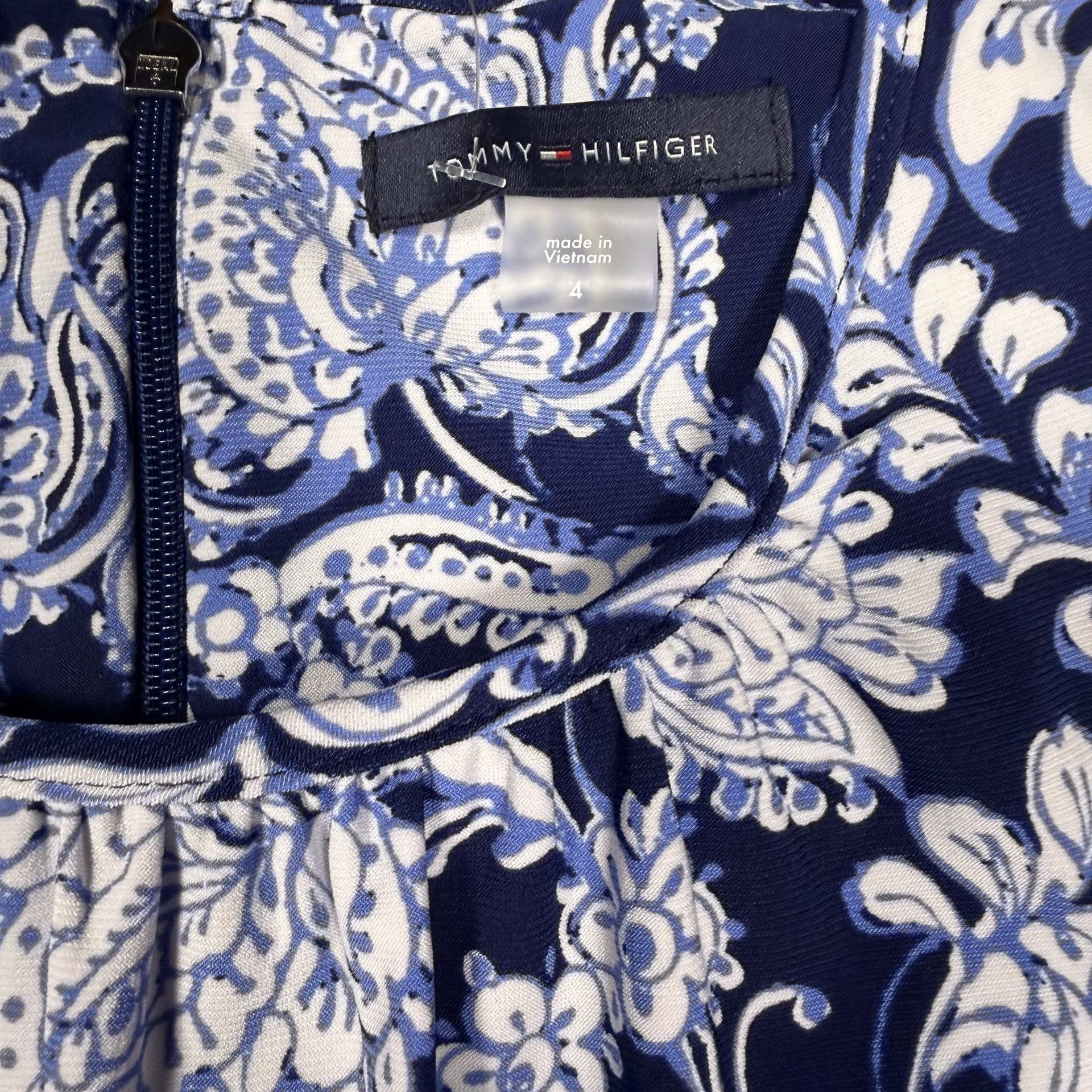 Tommy Hilfiger Blue and White Floral Paisley Print Short Sleeve Dress Size 4 5