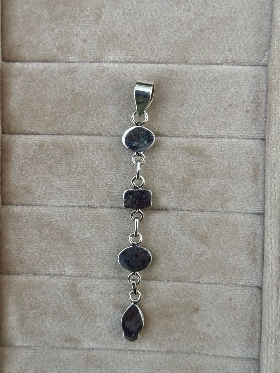 Product thumbnail 4