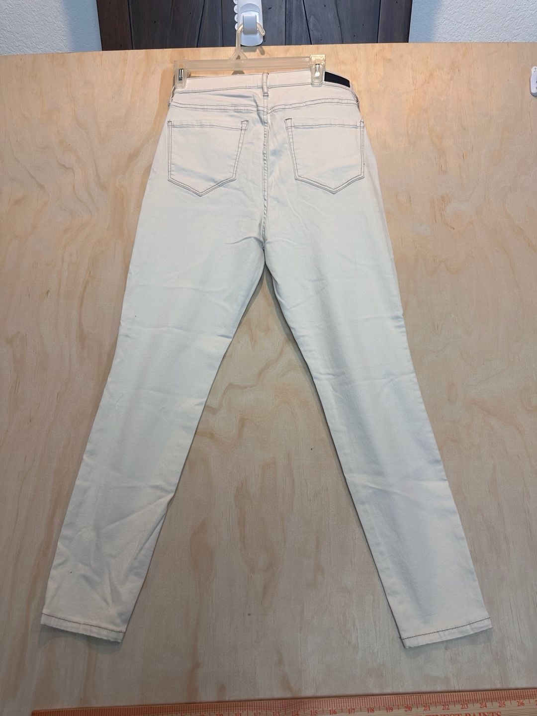 Nicole Miller New York Soho High Rise Skinny Pants Size 10 Cream 3