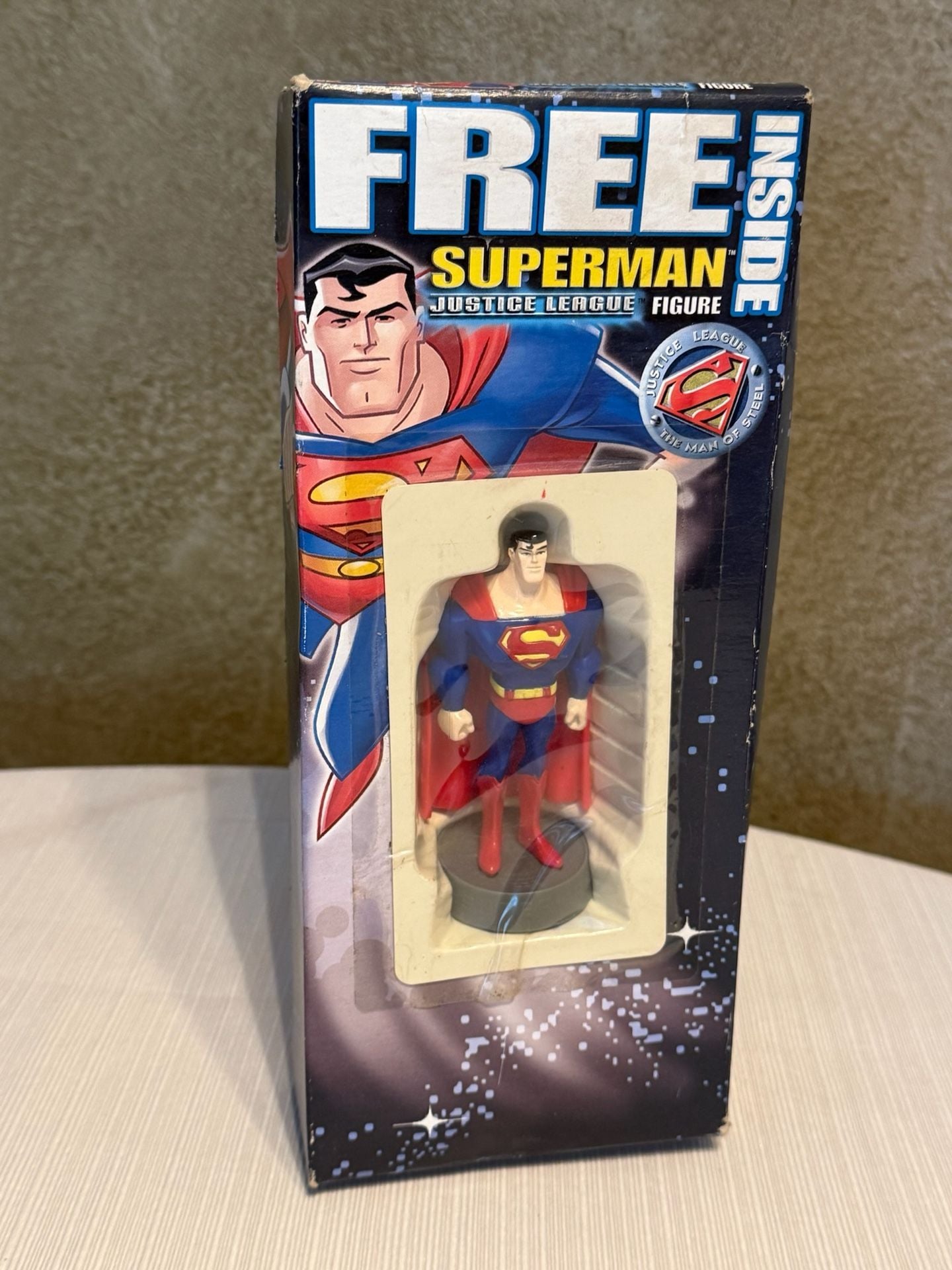 Justice League Superman Action Figure Post Cereal Premium Giveaway in Box 1