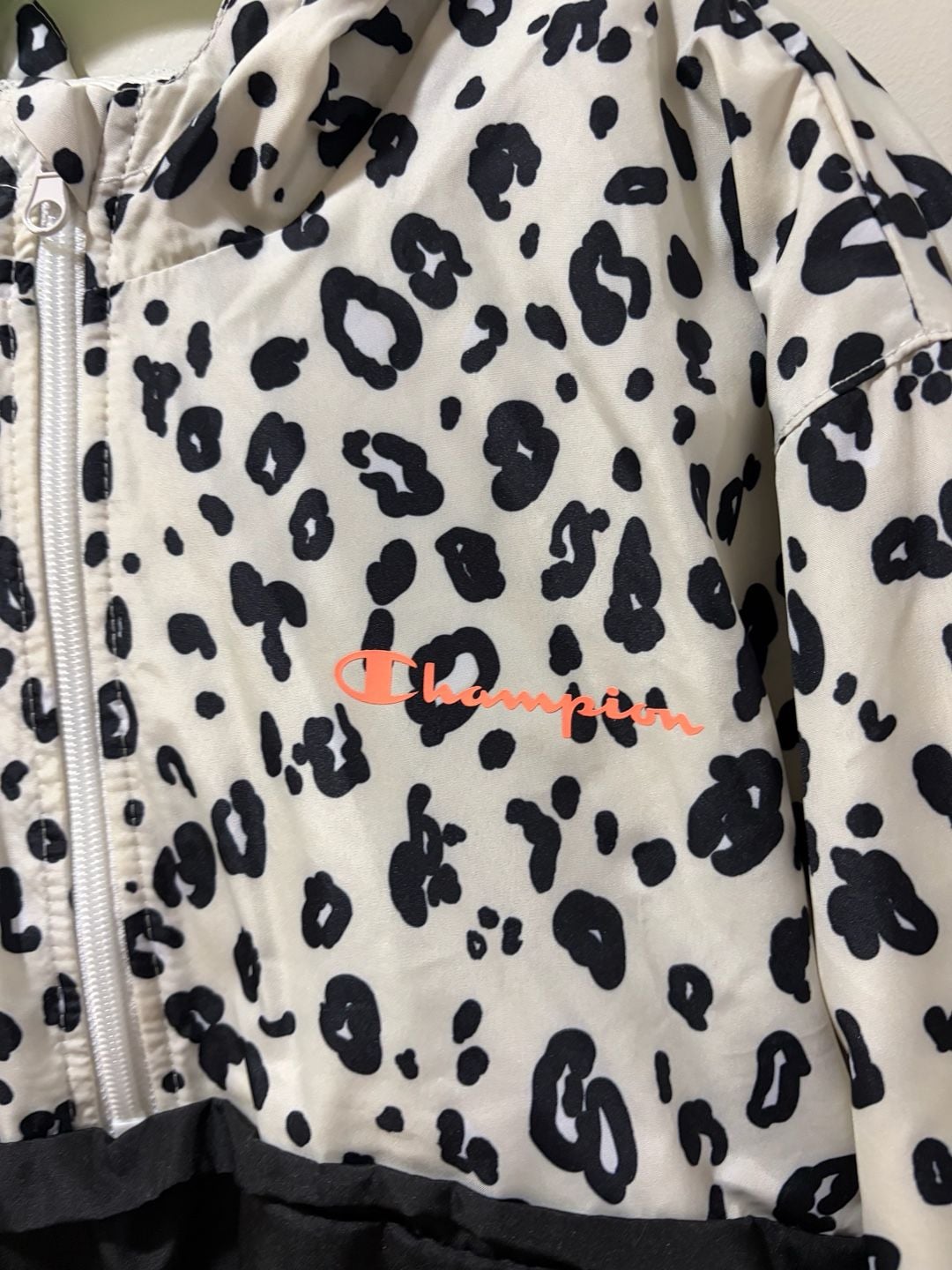 Champion Girls Leopard Print Hooded Half-Zip Windbreaker Jacket Size Medium 6