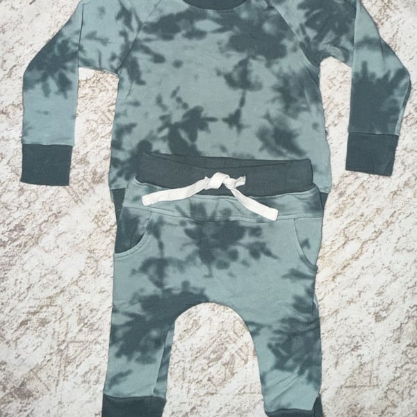Little Bum Bums Green Tie-Dye Long Sleeve Sweatshirt and Jogger Set