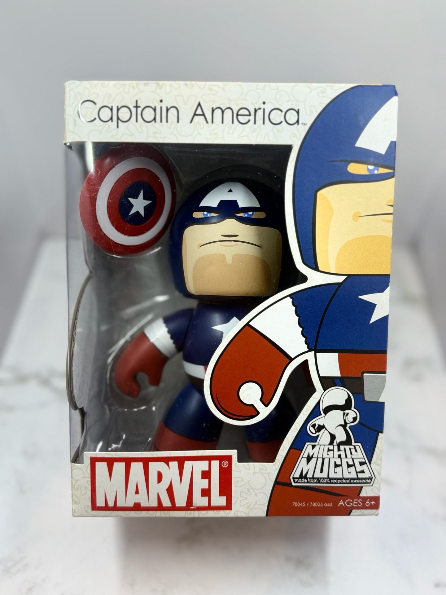 NEW Hasbro Marvel Mighty Muggs Series 2 Captain America Action Figure 2