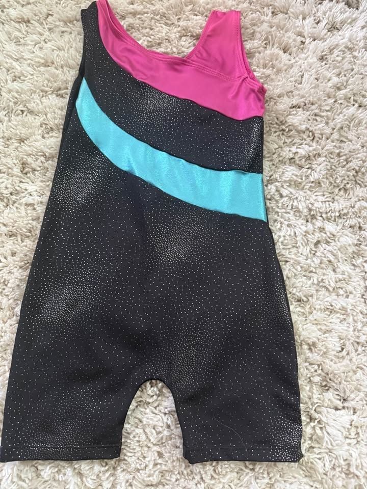 Gymnastics clothes for girls 3