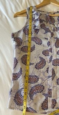 Skies Are Blue Paisley Print Sleeveless Blouse Petite Size XS Slit Ruffle Tank 9