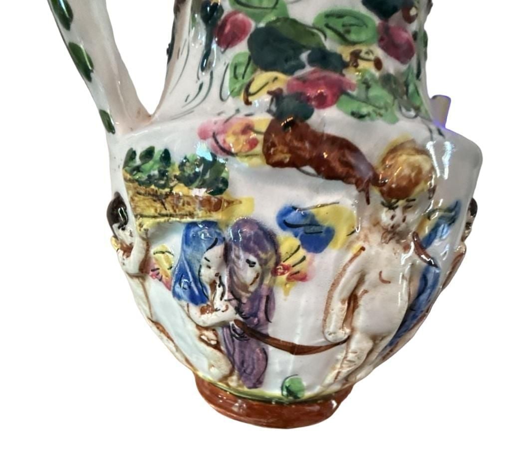 Vintage Italian Majolica Hand-Painted Cherub Vase 10