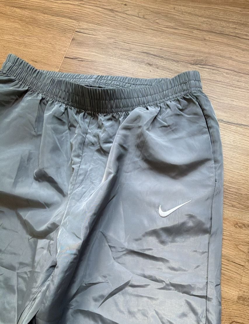 Nike Vintage Nylon Track Pants Grey Elastic Cuffs Size M 4