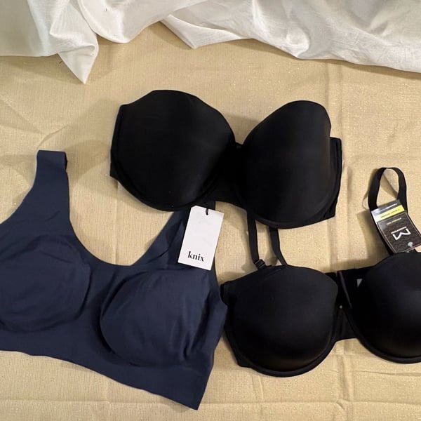 Lot of three bras. Knix , Victoria’s Secret, and maiden form.