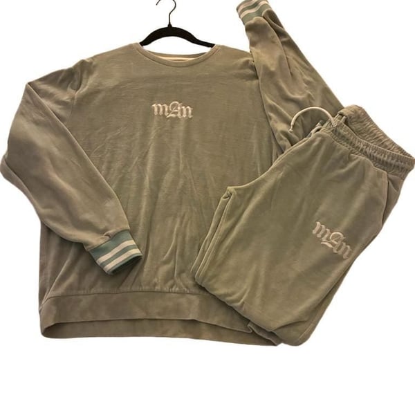 boohooMAN baby blue Velour Sweatshirt and Jogger Matching Tracksuit Set