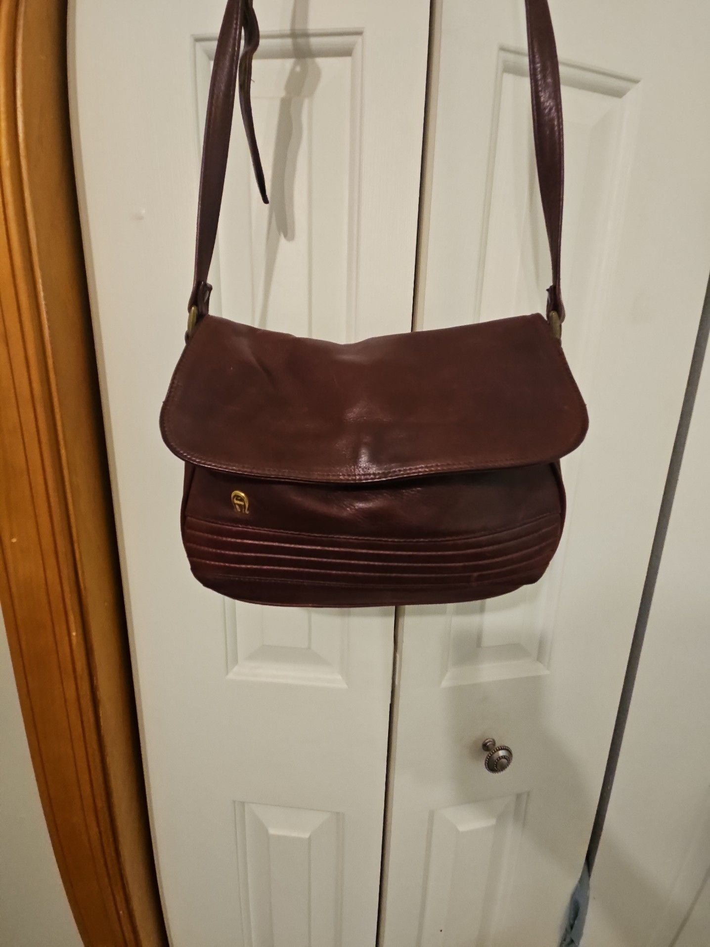Etienne Aigner Burgundy Leather Shoulder Crossbody Bag 3