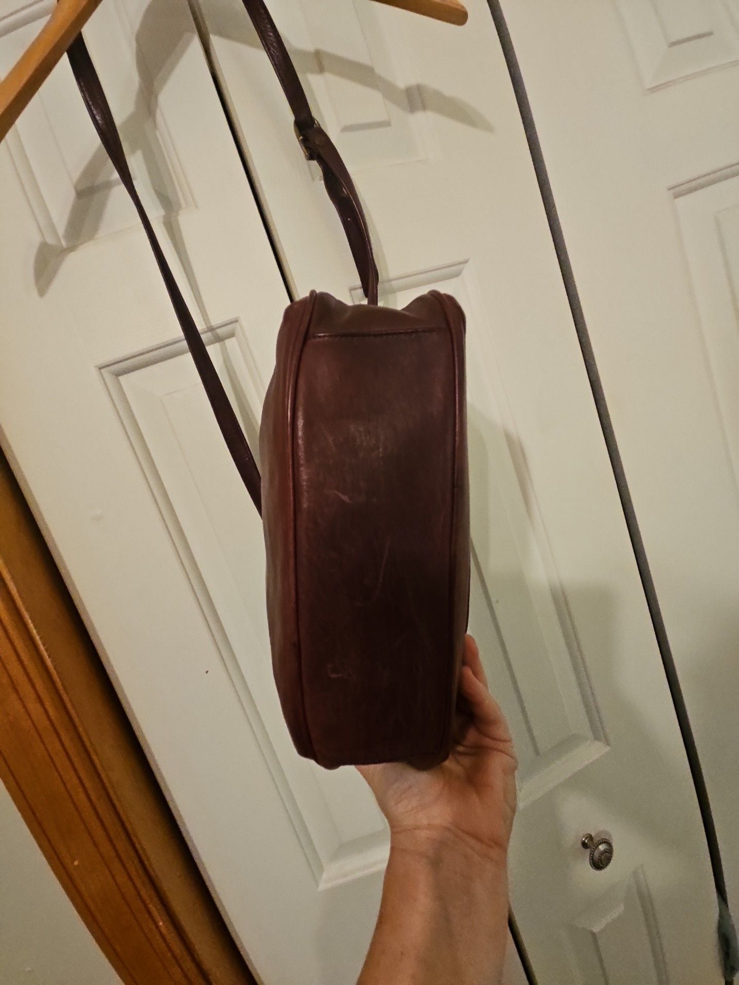 Etienne Aigner Burgundy Leather Shoulder Crossbody Bag 6