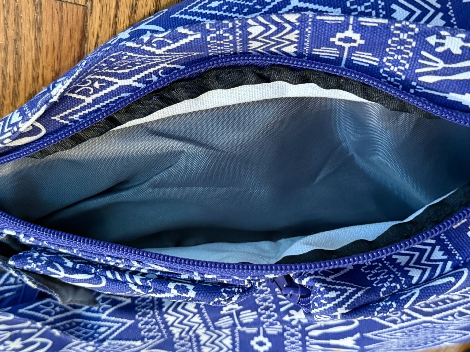 Kavu Rope Sling Bag Blue Aztec Geometric Print Cotton Crossbody 5